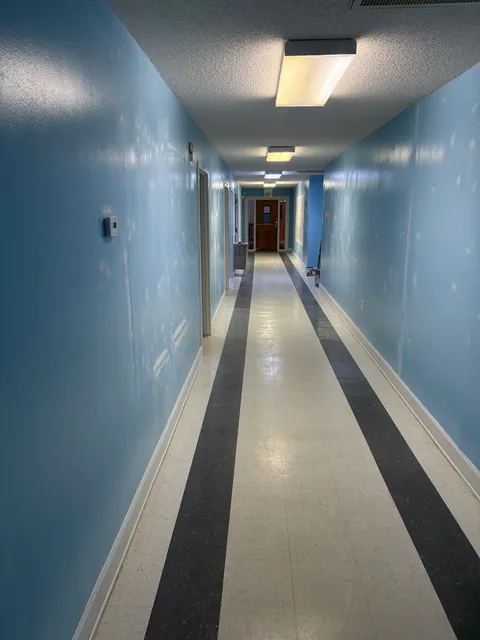Hallway start